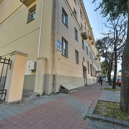 2-К Квартира В Центре. Метро Я.Коласа, Цум, Казино, Рынок Минск