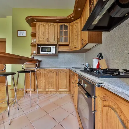 Apartment 2-К Квартира В Центре. Метро Я.Коласа, Цум, Казино, Рынок *